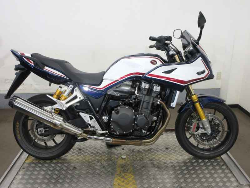 Honda CB1300SF 2023