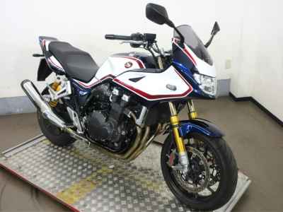 Honda CB1300SF 2023