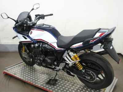 Honda CB1300SF 2023
