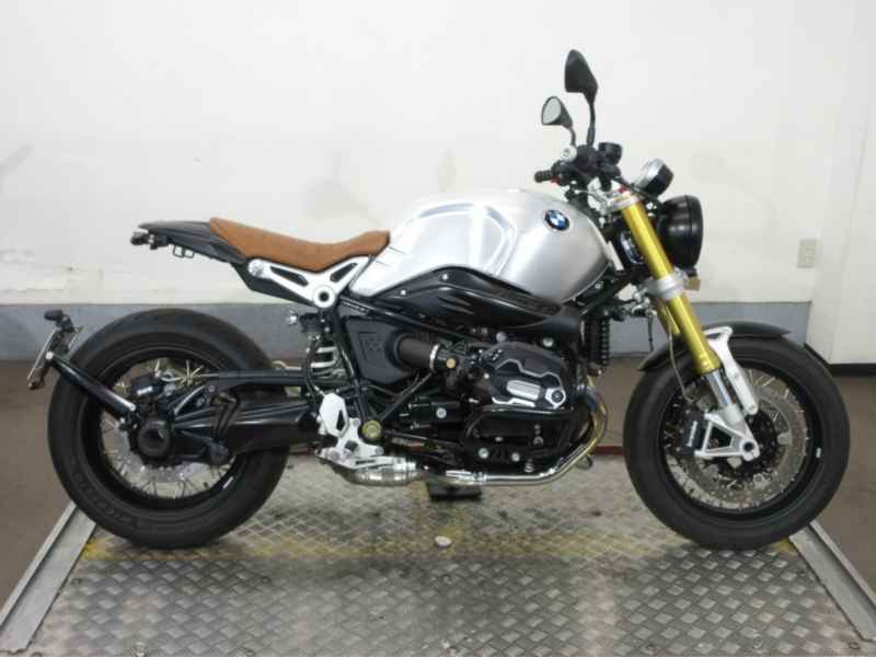 BMW R nineT 2022