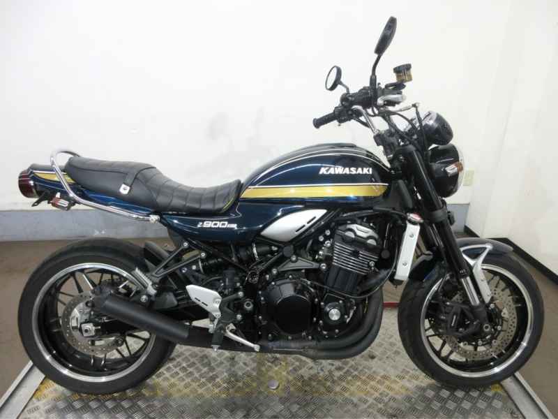 Kawasaki Z900RS 2021