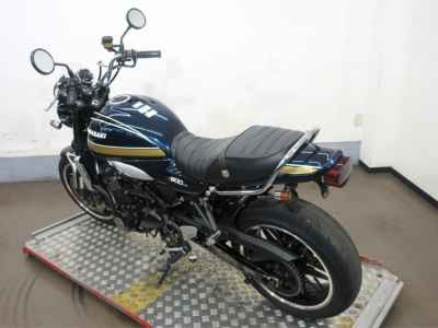 Kawasaki Z900RS 2021