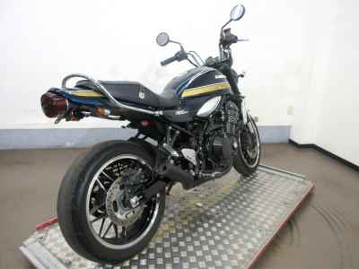 Kawasaki Z900RS 2021