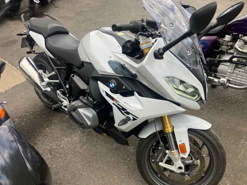 BMW R1250RS 2024