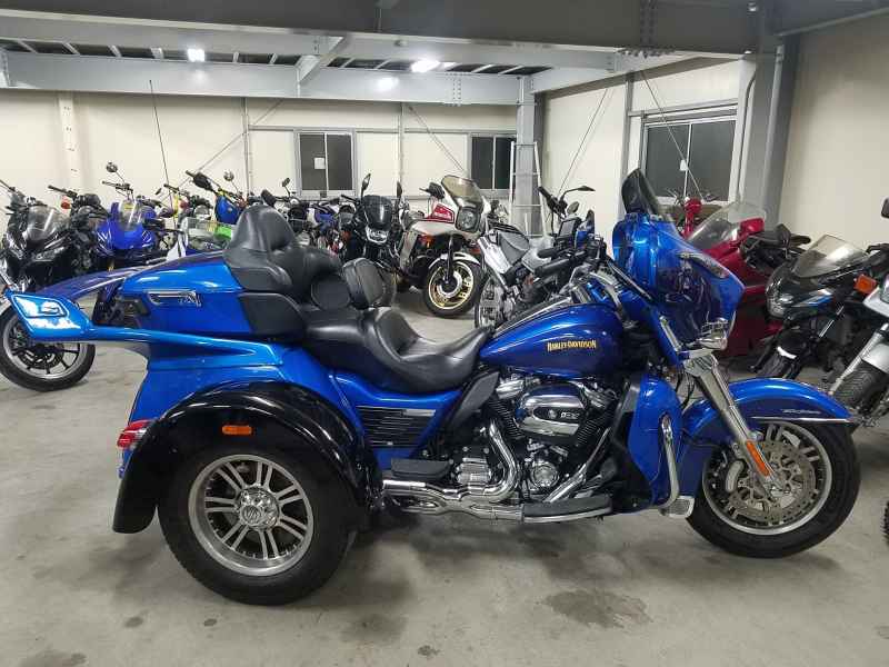Harley-Davidson Electra Glide FLHTCU1690 Trike 2016