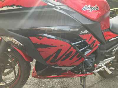 Kawasaki Ninja 250SE