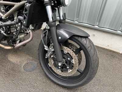 Suzuki SV650X 2023