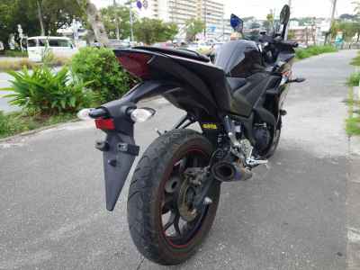 Yamaha YZF-R25 2015