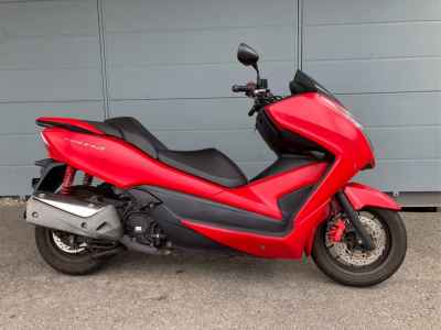 Honda Forza 2016
