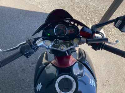 Suzuki GSR250