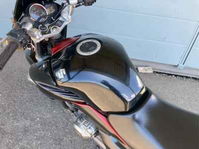 Suzuki GSR250
