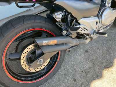 Suzuki GSR250