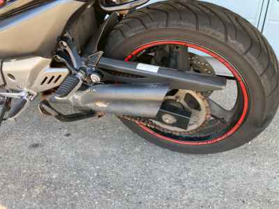 Suzuki GSR250
