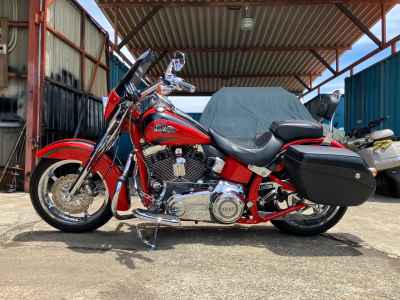 Harley-Davidson CONVERTIBLE FLSTSE1800 2010