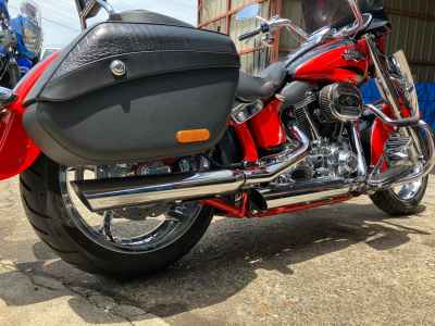 Harley-Davidson CONVERTIBLE FLSTSE1800 2010