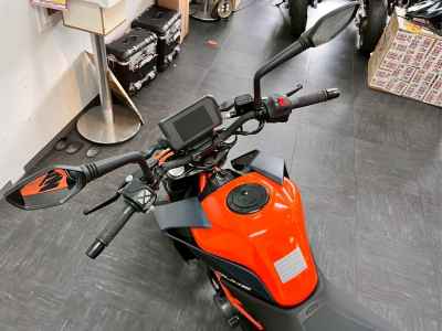 KTM 390 Duke 2025