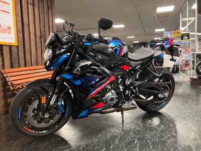 BMW M1000R 2023