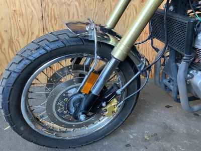 Kawasaki GPX Legend Twin 2022