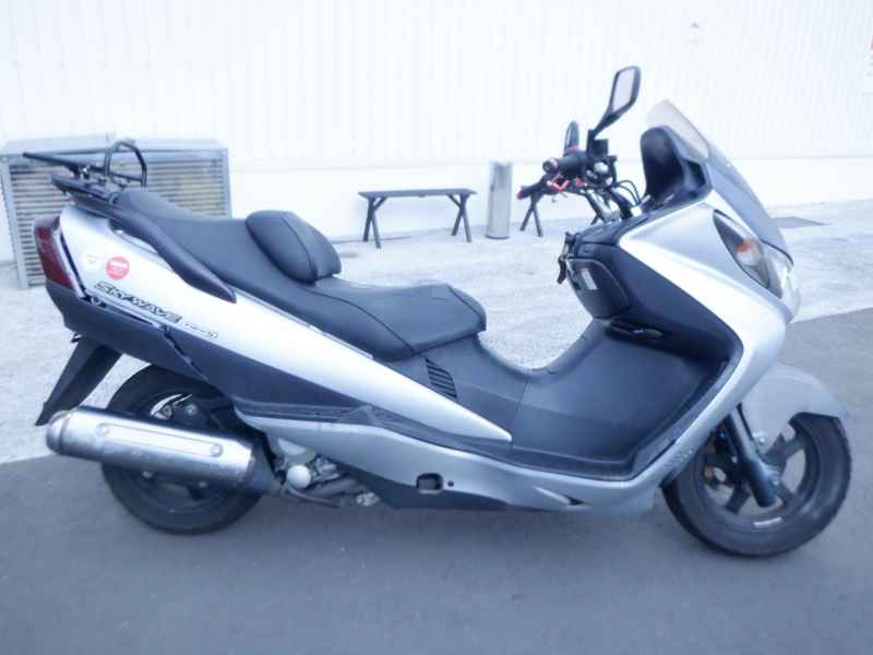 Suzuki Skywave 250S