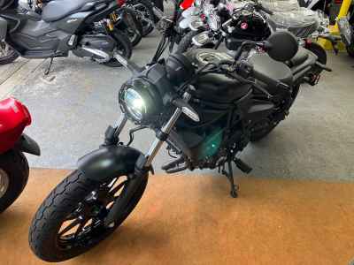 Kawasaki Eliminator 400 2024