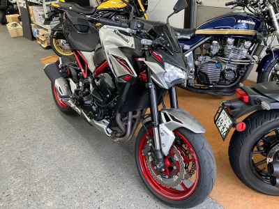 Kawasaki Z900 2023