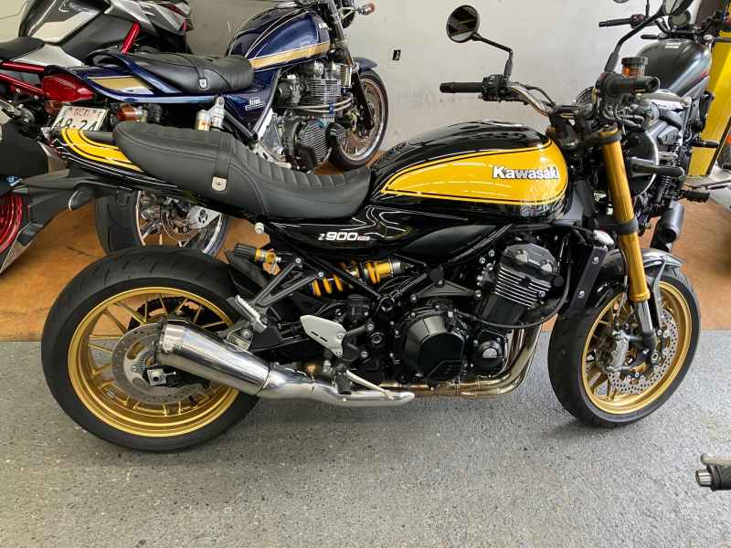 Kawasaki Z900RS 2022