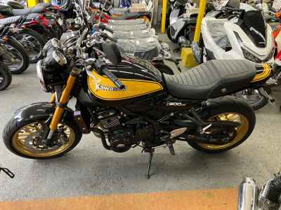 Kawasaki Z900RS 2022