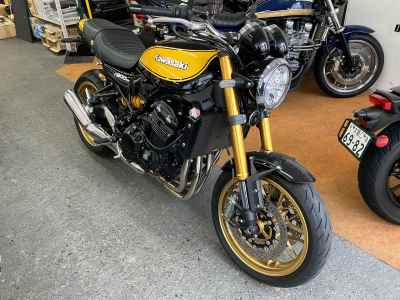 Kawasaki Z900RS 2022