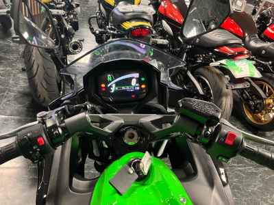 Kawasaki Ninja 650 KRT Edition 2022