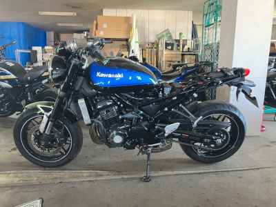 Kawasaki Z900RS 2024