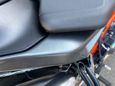 KTM 890 Duke R 2022