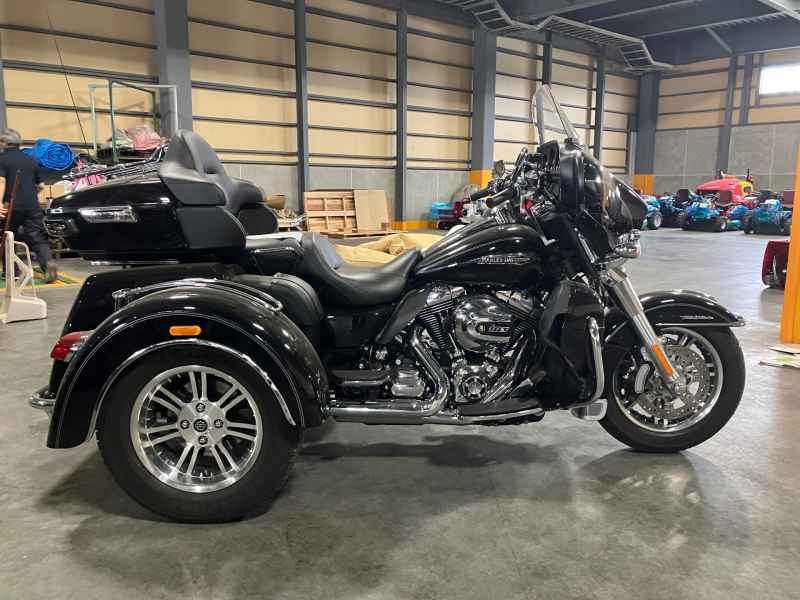 Harley-Davidson Electra Glide FLHTCU1690 Trike 2014