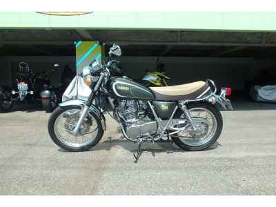 Yamaha SR400 2013