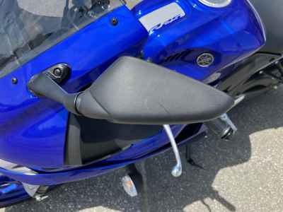 Yamaha YZF-R25 2021