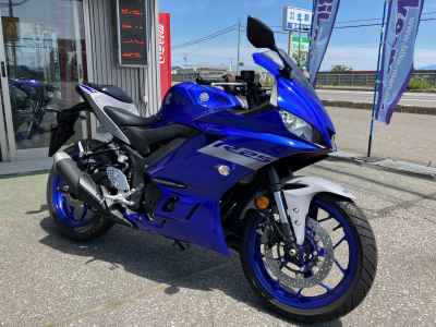 Yamaha YZF-R25 2021