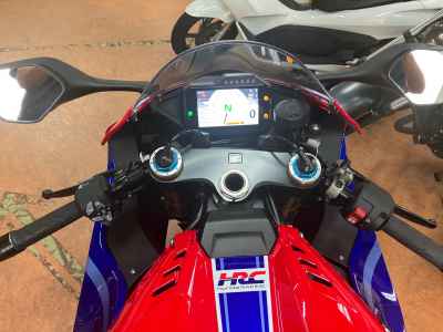 Honda CBR1000RR-R FB SP 2024