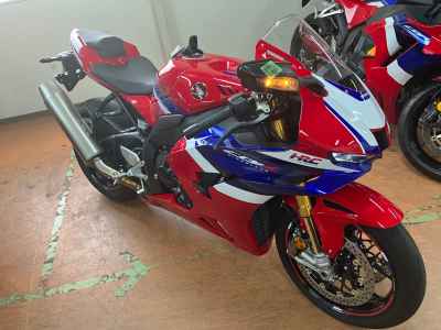 Honda CBR1000RR-R FB SP 2024