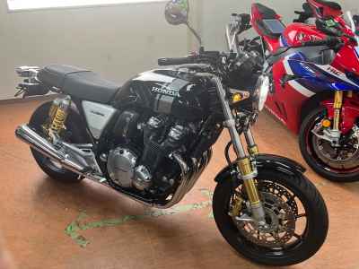 Honda CB1100RS 2018