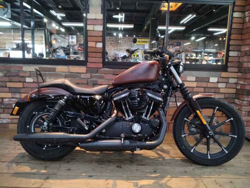 Harley-Davidson Sportster Iron XL883N 2016