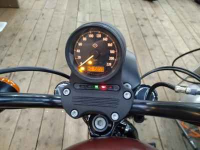 Harley-Davidson Sportster Iron XL883N 2016