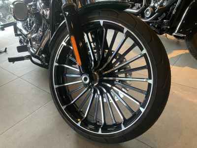 Harley-Davidson Breakout FXBR1750 2025