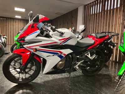 Honda CBR400R 2016