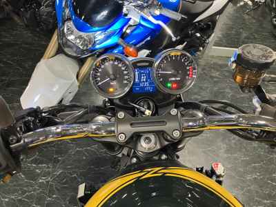 Kawasaki Z900RS Yellow Ball Edition 2024