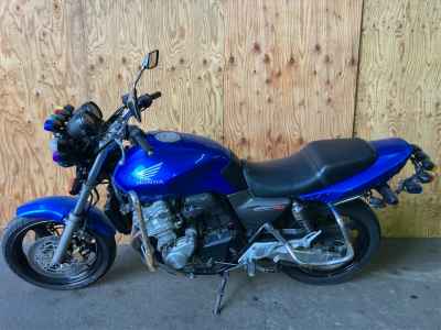 Honda CB400SF 2011