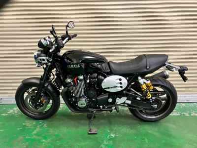 Yamaha XJR1300C