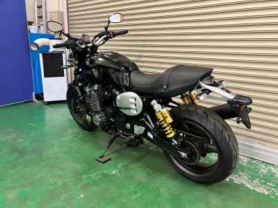 Yamaha XJR1300C