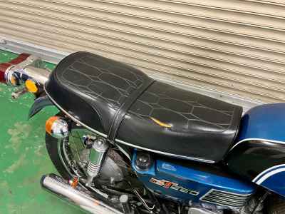 Suzuki GT250
