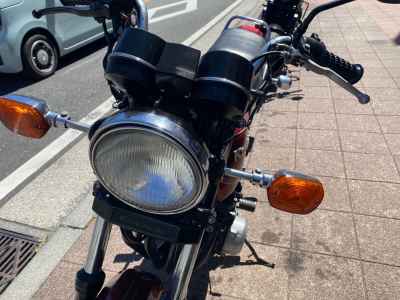 Kawasaki KZ550 2024