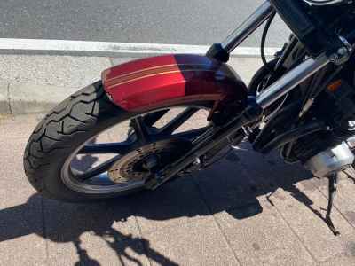 Kawasaki KZ550 2024