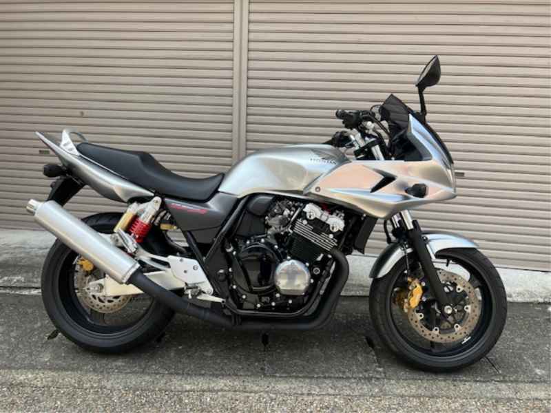 Honda CB400 Super Boldor 2007